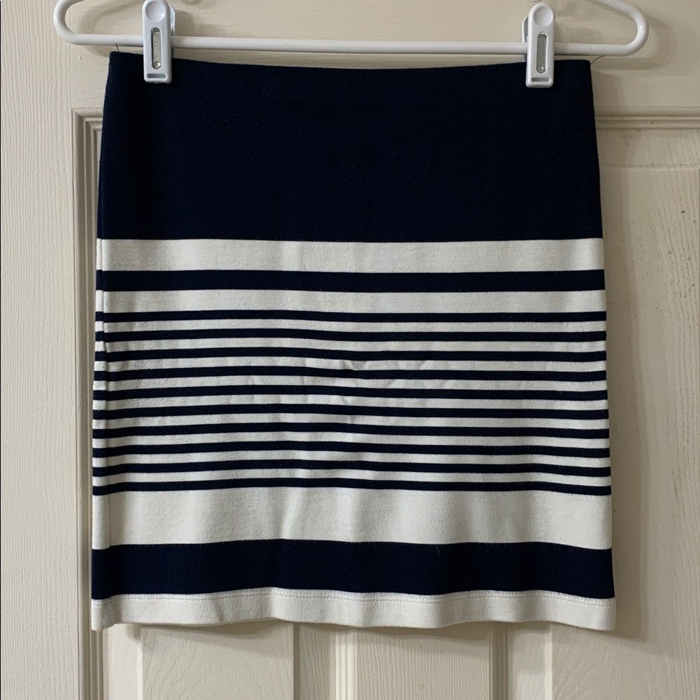 🌷3 for $25🌷Candy Couture, US M, Navy Blue & White Stripe Bodycon Mini Tube Skirt